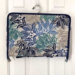 Vera Bradley cosmetics\jewelry travel organizer. Good used condition